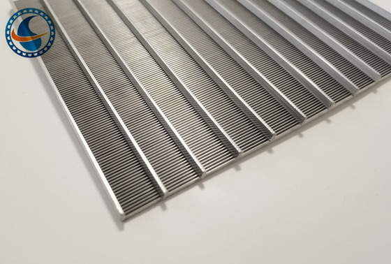 Paslanmaz çelik 316l Wedge Wire Screen Plate Slot Boyutu 50um Anti korozyon